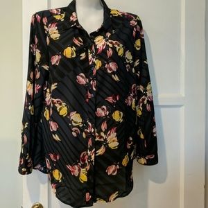 Banana Republic long sleeve printed blouse